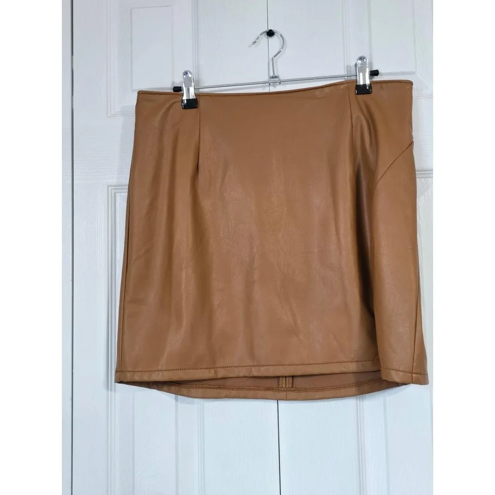 Rewash Camel Tan Vegan Faux Leather Mini Skirt Size L J19040CM3 Brown Edgy Chic